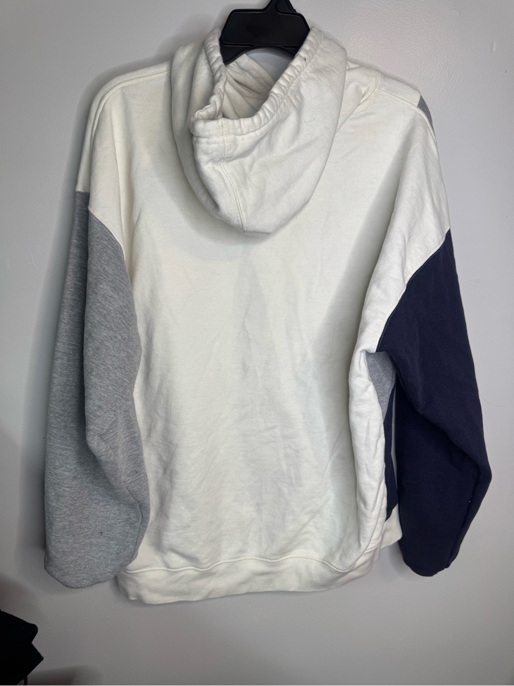 Urban Outfitters White, Navy & Gray New York Graphic Pullover Hoodie - Picture 2 of 4